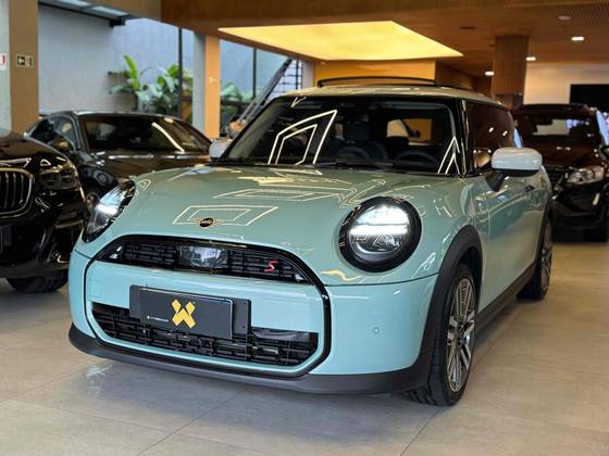 MINI COOPER 2.0 16V TWINPOWER GASOLINA S EXCLUSIVE 2P STEPTRONIC MINI COOPER 2.0 16V TWINPOWER GASOLINA S EXCLUSIVE 2P STEPTRONIC